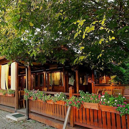 Vila Chess Beograd Ngoại thất bức ảnh
